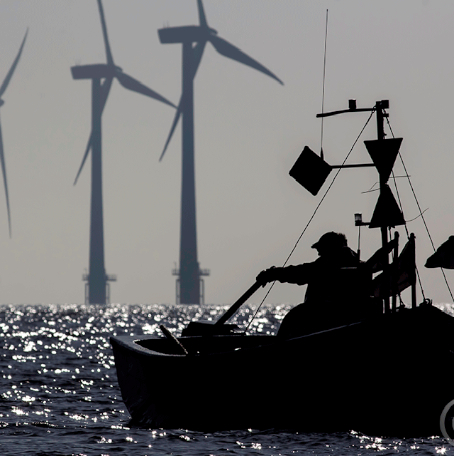 fisherman_windfarm_silhouette
